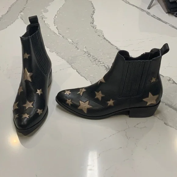 Matisse Black and Gold Star Ankle Boots Women’s 8.5 Never Worn - Picture 1 of 6
